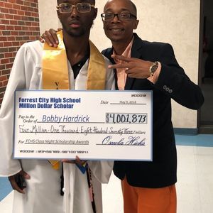 Meet your Posher, Bobby